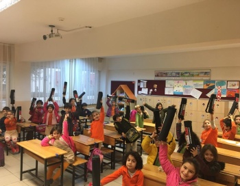 Turhan ve Mediha Tansel İlköğretim Okulu / İstanbul